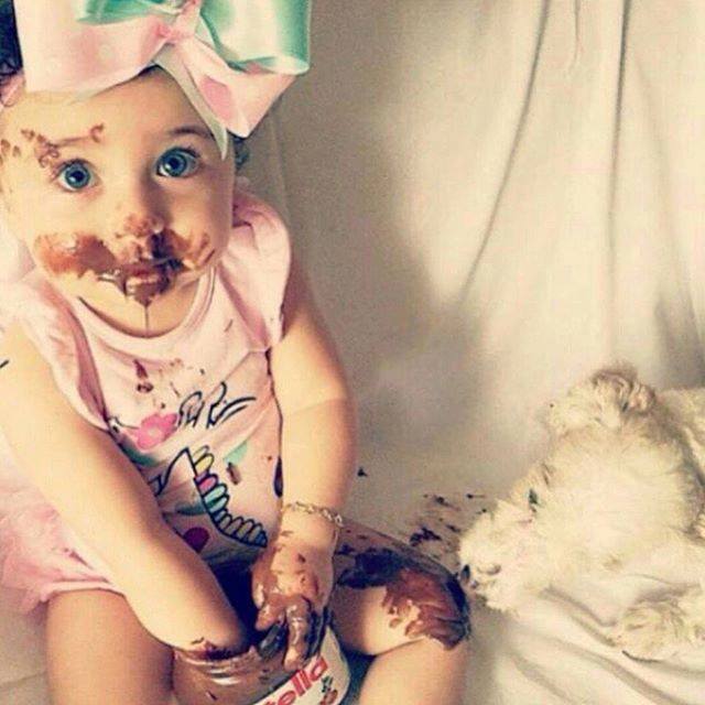 Baby & Nutella  (24 Pics)