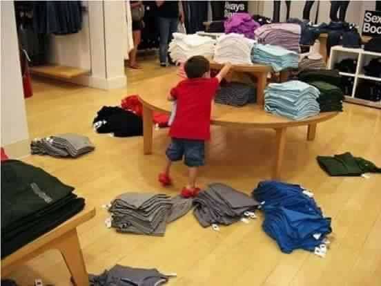 These Kids Absolutely Hate Going Shopping And So Will You (15+ Pics)