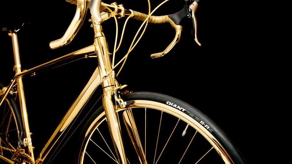 Pure GOLD: This Cycle Is Covered In 24-Karat Gold (9 Pics)