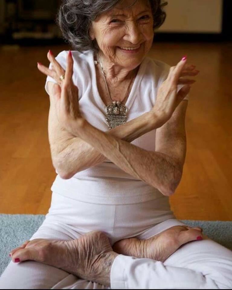 90 Year Old Woman Doing Yoga! 