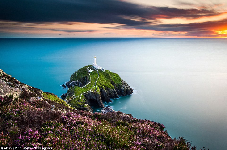 Breathtaking - Most Amazing Beautiful images of Britain's coastline