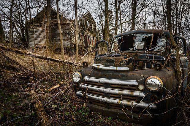 41 Abandoned Places In The World!!