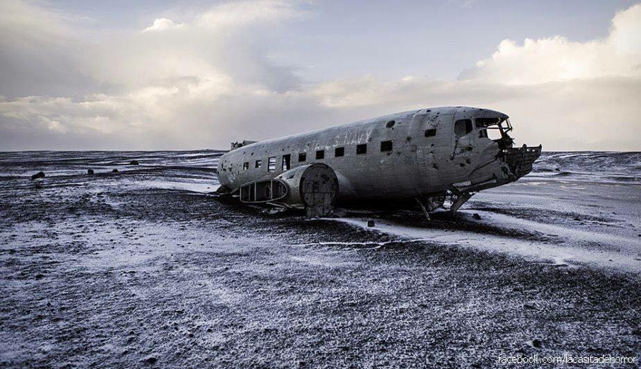 41 Abandoned Places In The World!!