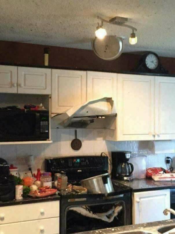 When you try to cook for the first time! (15 Pics)
