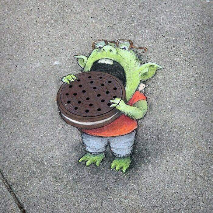 Street Artists David Zinn, Doodles Different Quirky Characters In The Streets Using Only Chalk (56 Pics)