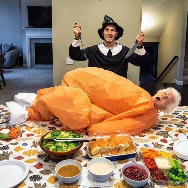 93-Year-Old Grandma & Her Grandson Dress-Up In Ridiculous Outfits, And It’s Brilliant (21 Pics)