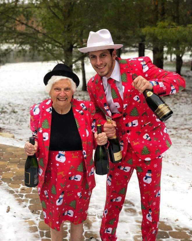 93-Year-Old Grandma & Her Grandson Dress-Up In Ridiculous Outfits, And It’s Brilliant (21 Pics)