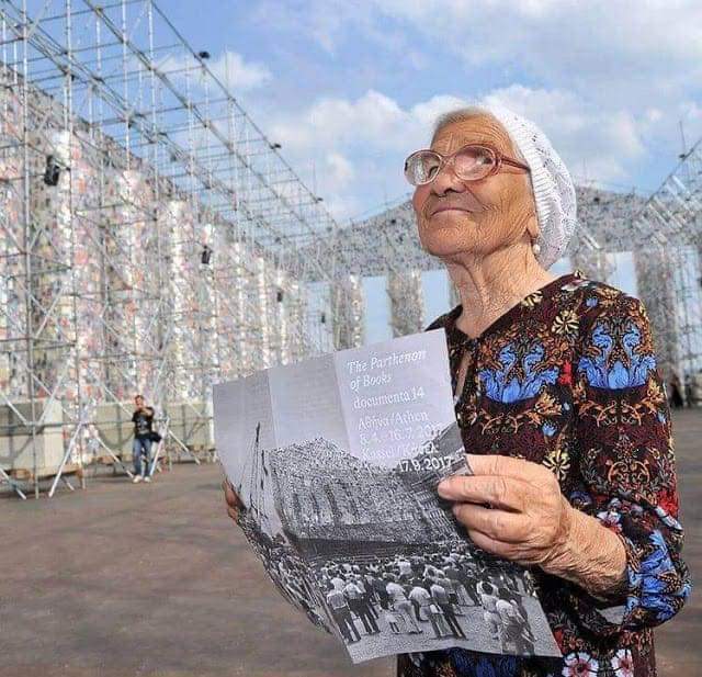 90-year-old Grandmother Travels Alone Around The World Sharing Everything On Instagram