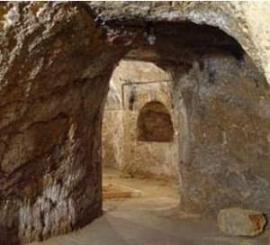 Gurfa Caves (aka the Tomb of King Minos), Sicily, Italy (18 Pics)