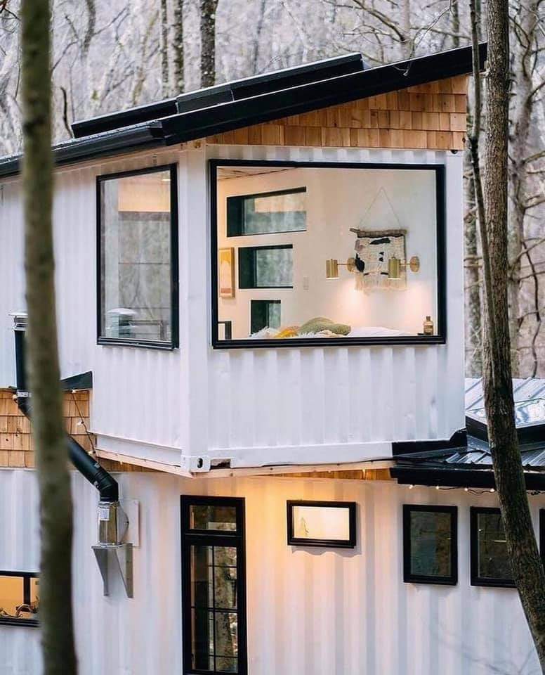 Most Beautiful Container House (10 Pics)