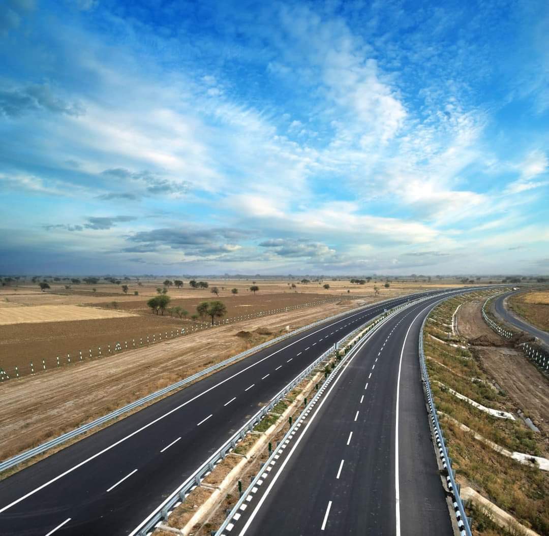 Newly Opened Amazing Bundelkhand Expressway