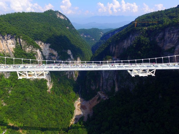 World's Longest and Highest Glass-Bottomed Bridge is Opened in China