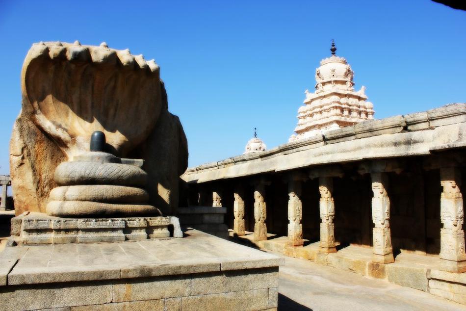 The Hanging Pillar and India's Largest Nandi statue at Lepakshi Temple