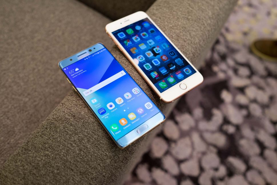 Samsung Galaxy Note 7 vs iPhone 6s Plus