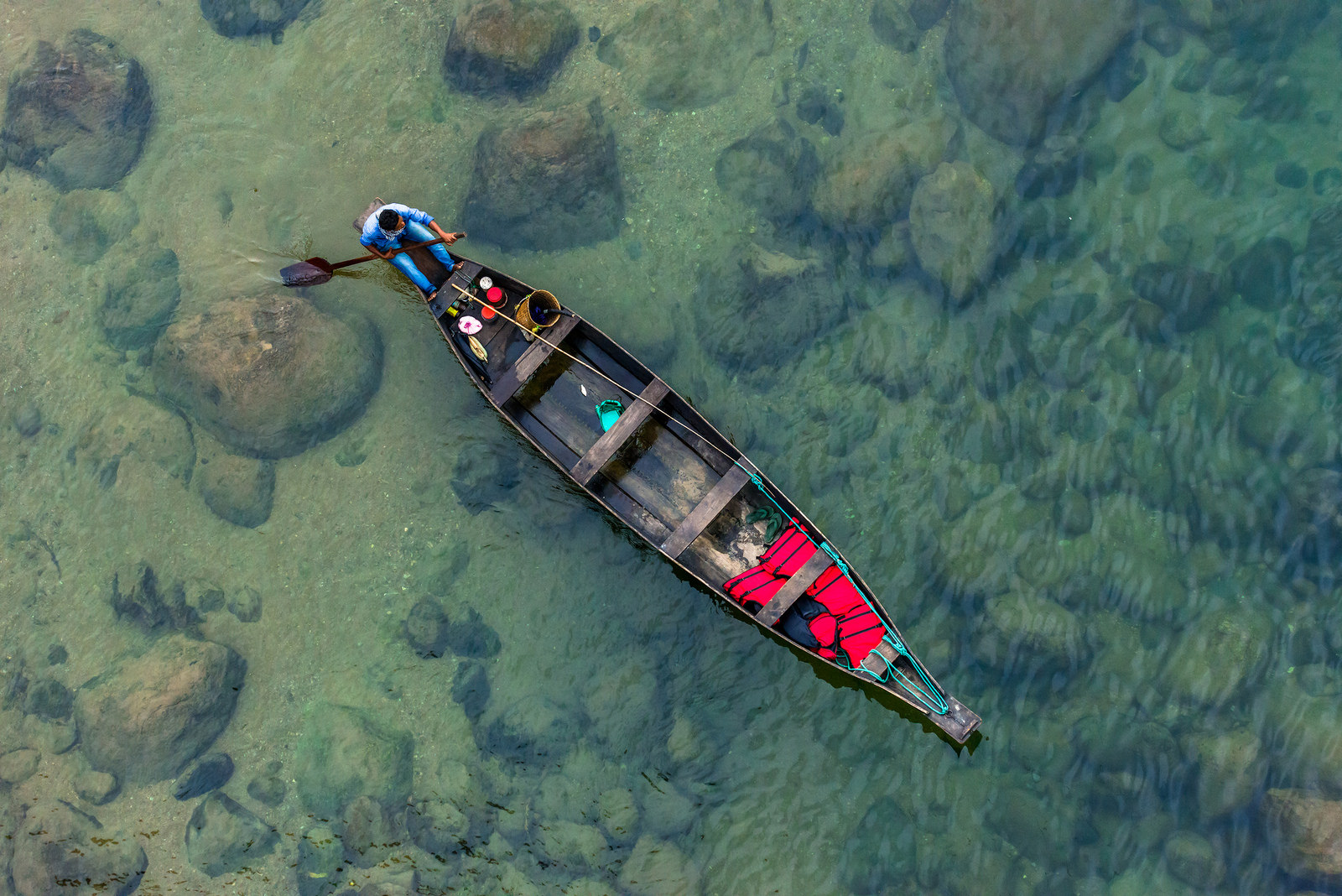 Umngot River, Meghalaya's Unexplored Crystal Clear River