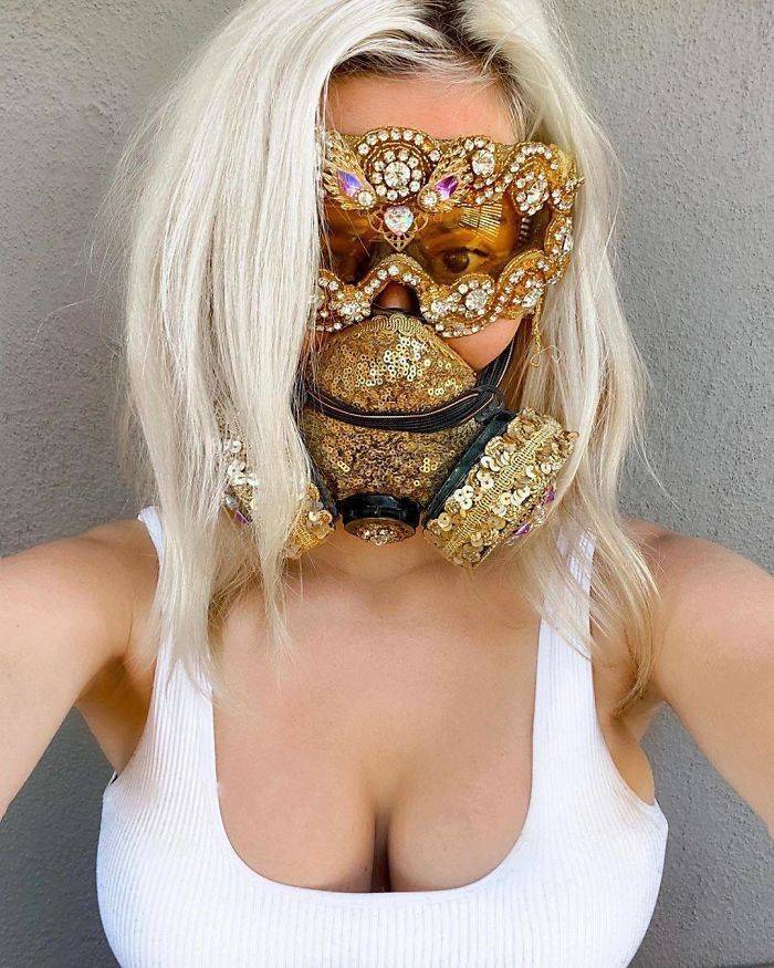 #Corona Times: Face Masks Can Be Original Too! (20 pics)