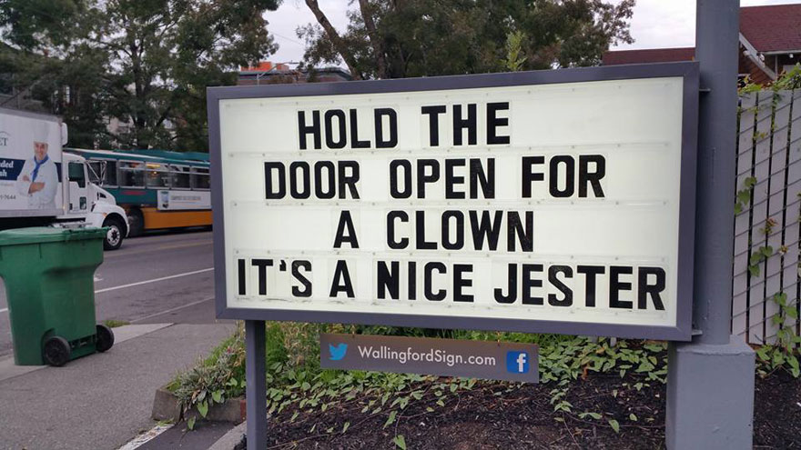 This Gas Station In Seattle Has The Funniest Signs Ever (22 Pics)