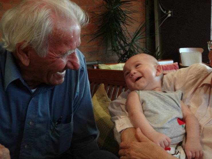 Grandparents And Grandkids Love Each Other So Much! (20 pics)