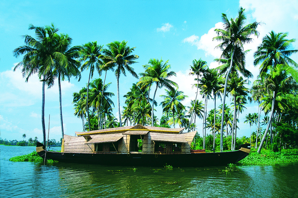 Travel To God's Own Country - Kerala