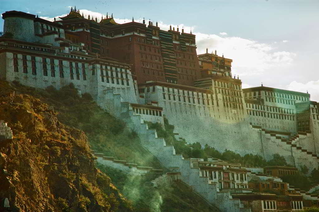 Amazing Potala Palace in Lhasa, Tibet