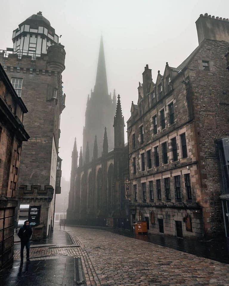 Edinburgh, Scotland is like a real life Harry Potter World!
