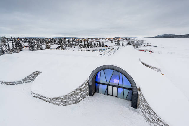 Winter Never Ends With Sweden’s ICEHOTEL - (14 pics)