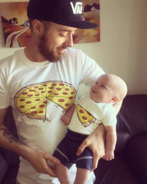T-Shirt Pairs Show The Cutest Connection Between People (28 pics)