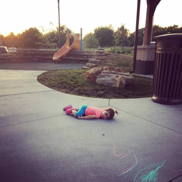 When Kids And Parents Just Don’t Get Each Other (15 pics)